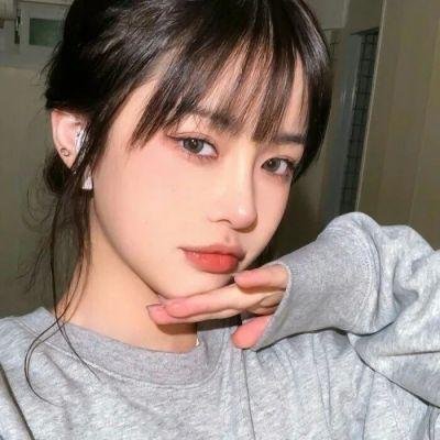 某影帝之子又出大瓜：恋爱脑怒怼网友，被批炫富，连日来